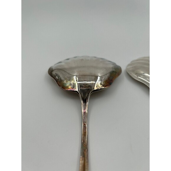 Gorham Heritage Silver Plated Serving Spoons Set of Two Vintage Shell Spoons - Picture 7 of 11